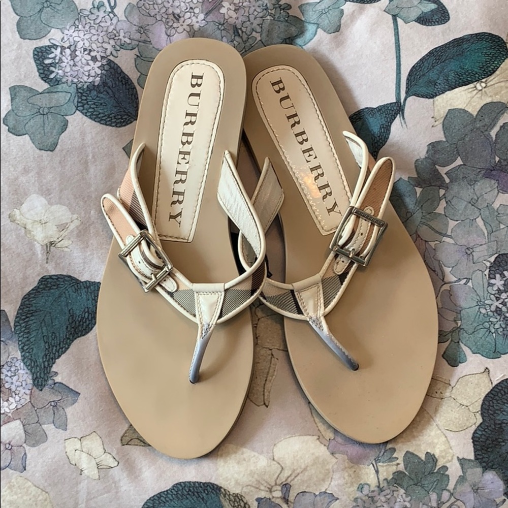 Burberry flip flops